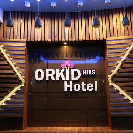 Hotel Orkid Hills At 쿠알라룸푸르 외부 사진