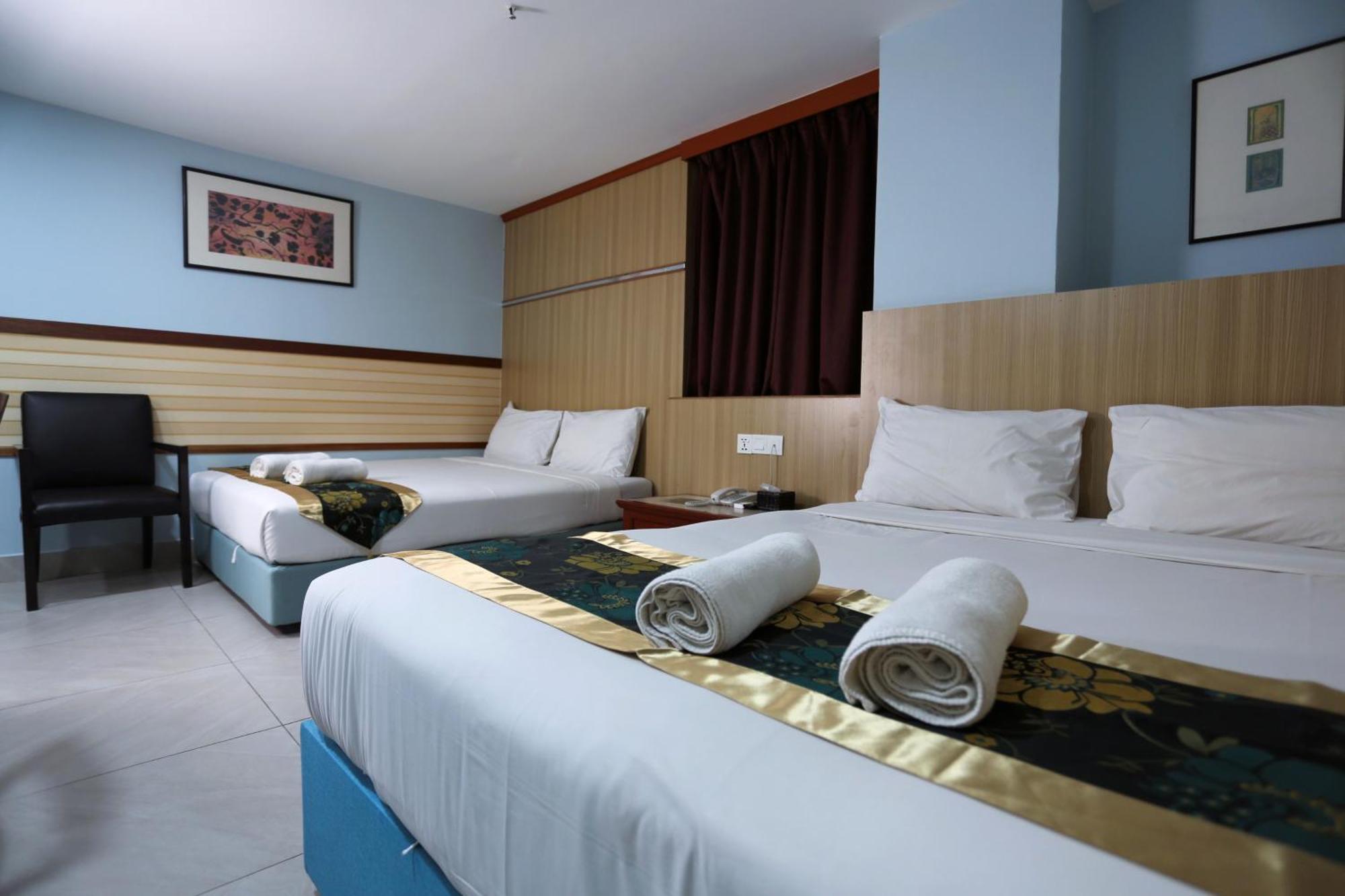 Hotel Orkid Hills At 쿠알라룸푸르 외부 사진