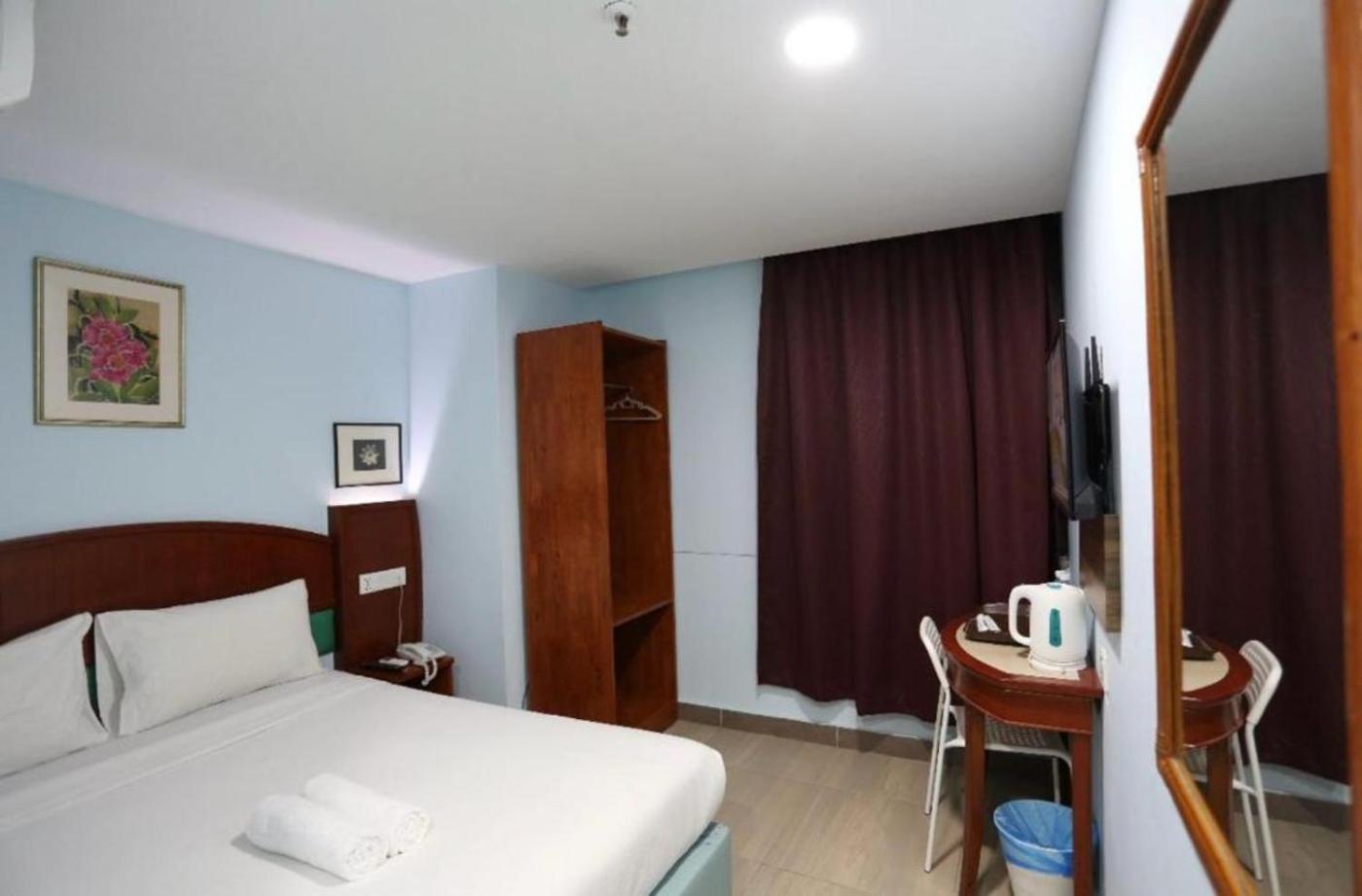 Hotel Orkid Hills At 쿠알라룸푸르 외부 사진
